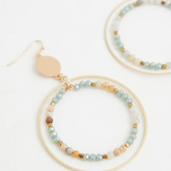 🆕 Gold-Tone & Multi-Bead Double Circle Earrings - Picture 2 of 2